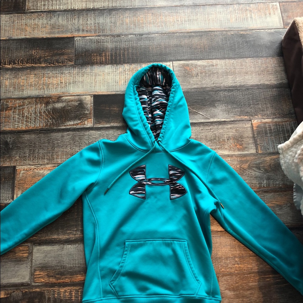 Under Armour Sweatshirt